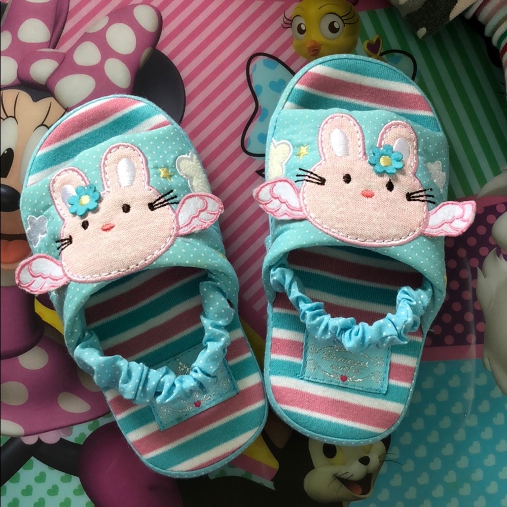 Slippers